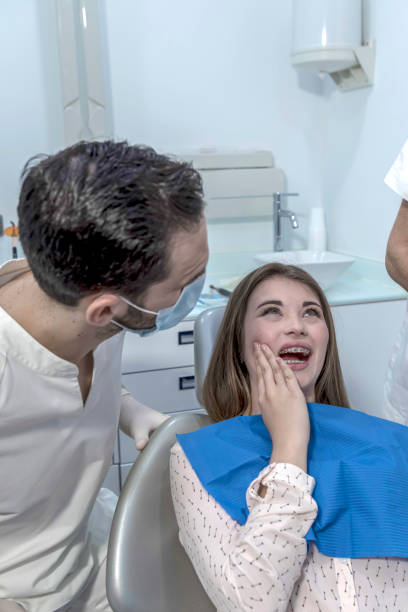 Best Tooth Infection Emergency Dentist  in Olga, FL